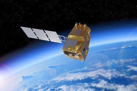 Photos du satellite LSTM (crédits photo : Airbus)